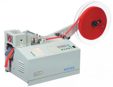 ​Máy cắt khóa dán tự động – May cat khoa dan tu dong