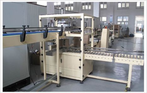 ​Máy đóng vào thùng carton tự động dạng rơi – May dong thung carton tu dong dang roi